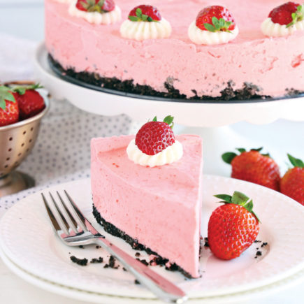 Cheese-Cake-with-Straberry