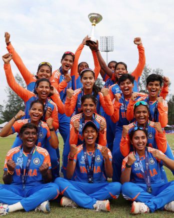 WOMEN 19 CRICKET (3)