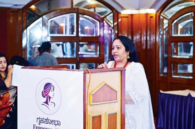 Social-media-Influencer-Asha-Somanath