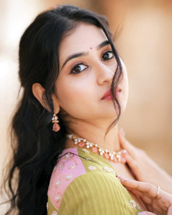 Malaika-T-vasupal-(8)