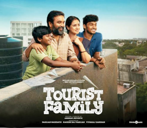 07_Tamil-Moivie_Tourist-Family