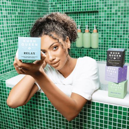 green-tile-bath-bomb-photo