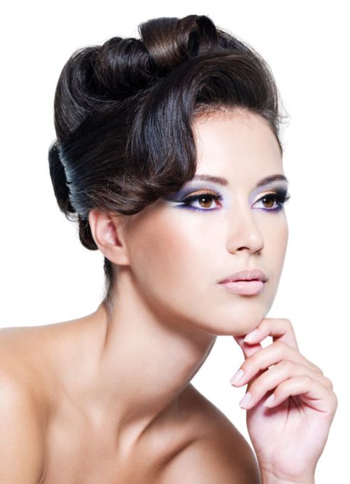 makeup-or-hairstyle