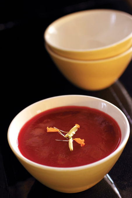 Chilled-Carrot-Beetroot-Soup-with-Chilli_Oil