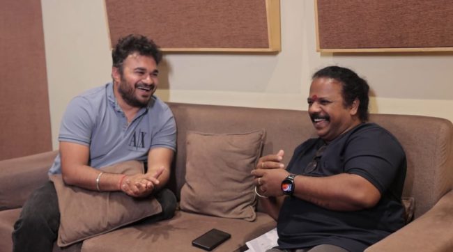 ‘ಪೀಟರ್’ಗಾಗಿ ಕನ್ನಡಕ್ಕೆ ಬಂದ ಮಲಯಾಳಂ ಖ್ಯಾತ ಗಾಯಕ ಪ್ರಣವಂ ಸಸಿ…..