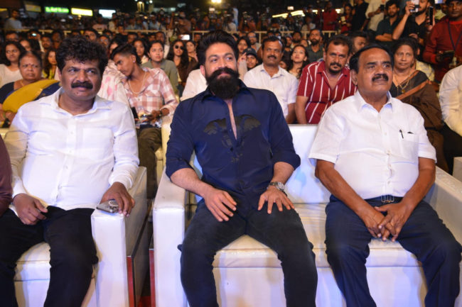 *ಟ್ರೇಲರ್ ಬಿಡುಗಡೆ ಮಾಡಿ‌ “ಮನದ ಕಡಲಿ”ಗೆ ಮನತುಂಬಿ ಹಾರೈಸಿದ ರಾಕಿಂಗ್ ಸ್ಟಾರ್ ಯಶ್…