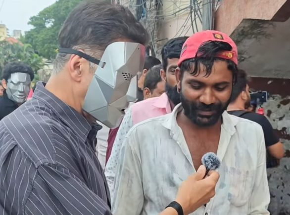  ಪ್ರೇಕ್ಷಕರ ಅಭಿಪ್ರಾಯ ತಿಳಿಯಲು  ಮಾಸ್ಕ್ ಧರಿಸಿ ಬಂದ ಅಕ್ಷಯ್ ಕುಮಾರ್