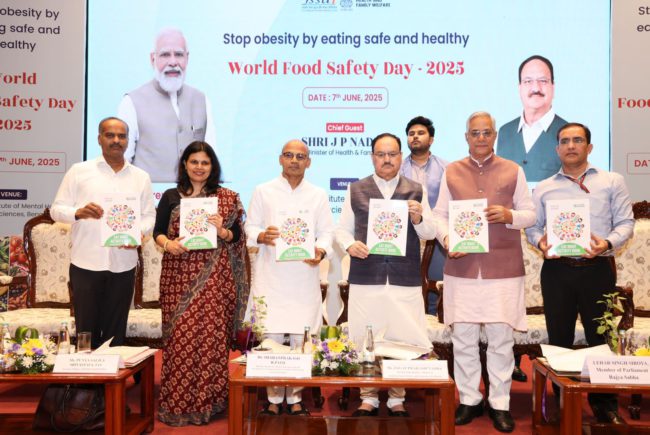 ಸಾರ್ವಜನಿಕ ಆರೋಗ್ಯ ಸುರಕ್ಷತೆಗಾಗಿ ಬೀದಿಬದಿ, ಹೋಟೆಲ್ ಆಹಾರದ ಮೇಲೆ ಕಟ್ಟುನಿಟ್ಟಿನ ನಿಗಾ