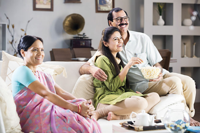 ಒಬ್ಬಳೇ ಮಗಳಾಗಿ ತಾಯಿಯ ಜವಾಬ್ದಾರಿ ಹೊರುವುದು ಹೇಗೆ?