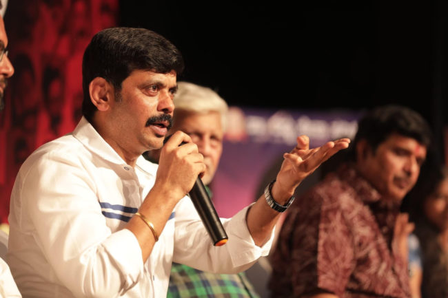 ಡಾ. ವಿಷ್ಣುವರ್ಧನ್ ಅವರ 75ನೇ ಜನ್ಮದಿನೋತ್ಸವವನ್ನು ‘ಯಜಮಾನರ ಅಮೃತ ಮಹೋತ್ಸವ’ವೆಂದು ಆಚರಿಸಲು ಡಾ. ವಿಷ್ಣು ಸೇನಾ ಸಮಿತಿಯು ನಿರ್ಧರಿಸಿದೆ…