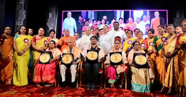 ಶಿಕ್ಷಣದಲ್ಲಿ ಹೆಣ್ಣು ಮಕ್ಕಳೇ ಮುಂದು ಎಂದು ಶ್ಲಾಘಿಸಿದ ಸಿಎಂ ಸಿದ್ದರಾಮಯ್ಯ