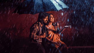 *ಅಣ್ಣಾವ್ರ ಸಮಾಧಿಗೆ ಪೂಜೆ ಸಲ್ಲಿಸಿ ʼಕೊತ್ತಲವಾಡಿʼ ಪ್ರಚಾರಕ್ಕೆ ಚಾಲನೆ ಕೊಟ್ಟ ಯಶ್‌ ತಾಯಿ……