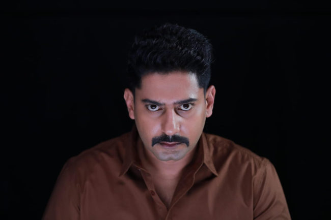 ಪೋಸ್ಟರ್ ರಿಲೀಸ್ ಮಾಡಿ ಪ್ರಜ್ವಲ್ ದೇವರಾಜ್ ಅವರಿಗೆ ಹುಟ್ಟುಹಬ್ಬದ ಶುಭಾಶಯ ತಿಳಿಸಿದ “ಮಾಫಿಯಾ” ಚಿತ್ರತಂಡ…..