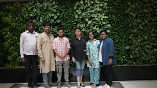 *’ಸ್ಲಂ ಶ್ರಾವಣಿ’ಗೆ ಆ್ಯಕ್ಷನ್ ಕ್ವೀನ್ ಮಾಲಾಶ್ರೀ ಸಾಥ್…..