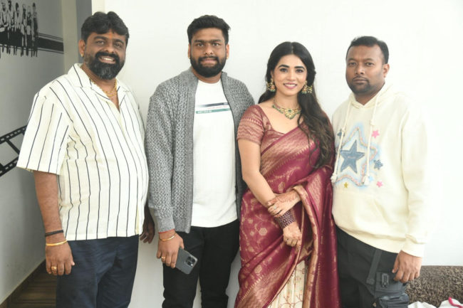 *ಹೆಸರಾಂತ ನಿರ್ದೇಶಕ ಸಿಂಪಲ್ ಸುನಿ ಅವರಿಂದ ಅನಾವರಣವಾಯಿತು ‘ಓಂ ಶಿವಂ’ ಚಿತ್ರದ ಟ್ರೇಲರ್* ……..