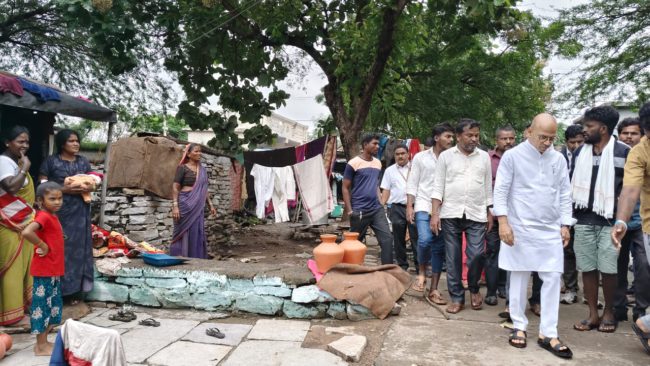 ಮಳೆ ಹಾನಿ ಪ್ರದೇಶಕ್ಕೆ ಭೇಟಿ ನೀಡಿ ವರದಿ ಸಲ್ಲಿಸಲು ಸೂಚನೆ
