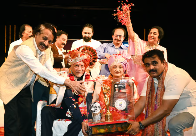 ಎಸ್.ವಿ. ರಾಜೇಂದ್ರಸಿಂಗ್ ಬಾಬು 50 – ಕನ್ನಡ ಚಿತ್ರರಂಗದ ಗಣ್ಯರಿಂದ ಸನ್ಮಾನ