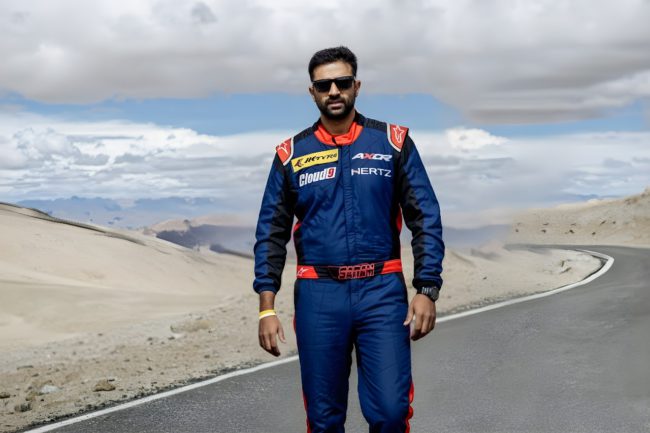 ಜೆಕೆ ಟೈರ್‌ ಬೆಂಬಲದೊಂದಿಗೆ ಡ್ರಿಫ್ಟಿಂಗ್​​ನಲ್ಲಿ ಗಿನ್ನಿಸ್ ದಾಖಲೆ ಬರೆದ  ಸನಂ ಸೇಖೋನ್