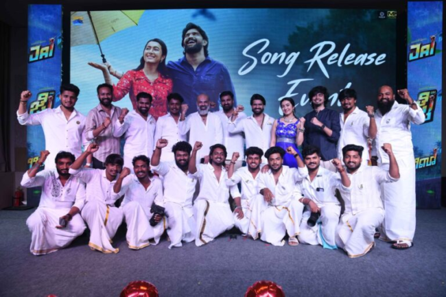 `ಜೈ’ ಸಿನಿಮಾದ ಹೊಸ ಹಾಡು: ಅದ್ವಿತಿ ಹಿಂದೆ `ಲವ್ ಯು’ ಎನ್ನುತ್ತಾ ಹಿಂಬಾಲಿಸಿದ ರೂಪೇಶ್ ಶೆಟ್ಟಿ!