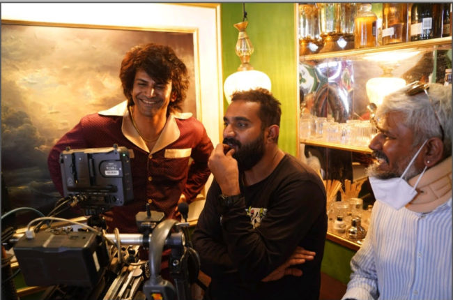 *’666 ಆಪರೇಷನ್ ಡ್ರೀಮ್ ಥಿಯೇಟರ್’ನಲ್ಲಿ ಅಣ್ಣಾವ್ರ ಚಿತ್ರಗಳಲ್ಲಿ‌ ಬಳಸಿದ್ದ ಕಾಸ್ಟ್ಯೂಮ್ಸ್ , ಲೆನ್ಸ್ ಬಳಕೆ*…….