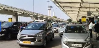 ಬೆಂಗಳೂರಲ್ಲಿ ಕಟ್ಟೆಚ್ಚರ: ಏರ್​ಪೋರ್ಟ್​, ರೈಲು ನಿಲ್ದಾಣಗಳಲ್ಲಿ ಹೈ ಅಲರ್ಟ್​