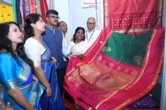 ಚಿತ್ರಕಲಾ ಪರಿಷತ್ ನಲ್ಲಿ ರೇಷ್ಮೆ ಸೀರೆಗಳ ಹಬ್ಬ, ಸಿಲ್ಕ್ ಮಾರ್ಕ್ ಎಕ್ಸ್ಪೋ 2025 ಗೆ ಅದ್ದೂರಿ ಚಾಲನೆ