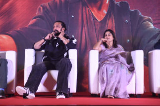 *ಆಕ್ಷನ್ ಪ್ಯಾಕ್ಡ್ ಮಾರ್ಕ್ ಟ್ರೇಲರ್ ಅನಾವರಣ…ಟ್ರೈಲರ್‌‌ನಲ್ಲಿ ಅಬ್ಬರಿಸಿದ ಕಿಚ್ಚ*….