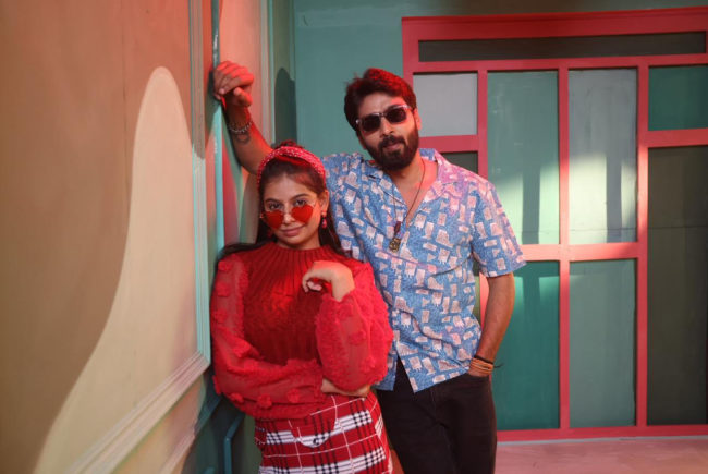 ಹೊಸವರ್ಷಕ್ಕೆ ಹೊಸದಂದು ಸಾಹಸ  “JUST US”* .  ಇದು ನಿರ್ದೇಶಕ ಪಿ.ಸಿ.ಶೇಖರ್ ನಿರ್ದೇಶನದ ಮೊದಲ ವೆಬ್ ಸಿರೀಸ್……..* 