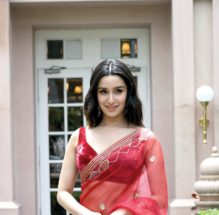 ಚಿತ್ರಶೋಭಾ  ಶ್ರದ್ಧಾಳಿಗೆ ಬೇಕಿಲ್ಲ ಬ್ಯಾನರ್‌ ಗಳ ಗೊಡವೆ?