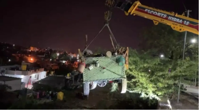 ಕಂದಕಕ್ಕೆ ಉರುಳಿದ ಟ್ರ್ಯಾಕ್ಟರ್; ಮಗು ಸೇರಿ ನಾಲ್ವರು ಸಾವು