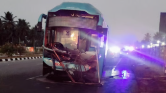 ಬೆಂಗಳೂರು-ಮೈಸೂರು ಎಕ್ಸ್ ಪ್ರೆಸ್ ವೇನಲ್ಲಿ ಅಪಘಾತ: ನಾಲ್ವರು ಸಾವು