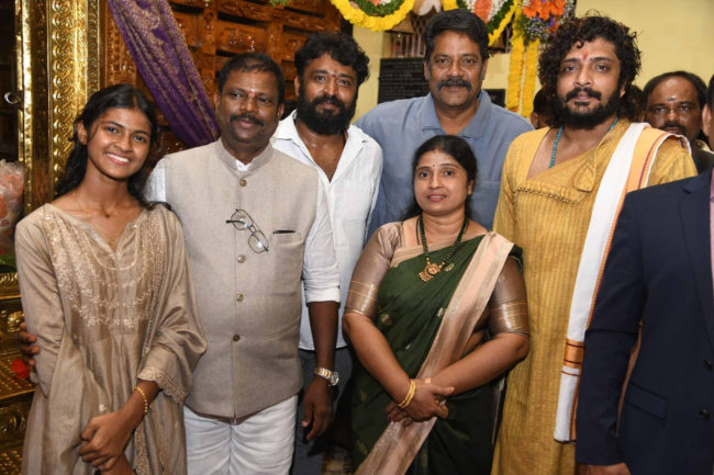 *ವಸಿಷ್ಠ ಸಿಂಹ ಅಭಿನಯದ ‘ಕಡಲ್‍ ಕೋಟೆ’ ಚಿತ್ರ ಪ್ರಾರಂಭ……