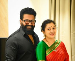 ಪತ್ನಿಗಾಗಿ ಕವಿಯಾದ ರಿಷಬ್ ಶೆಟ್ಟಿ…..