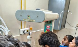 ರೈಲಿನಲ್ಲೇ  ಗಂಡು  ಮಗುವಿಗೆ ಜನ್ಮ ನೀಡಿದ ಮಹಿಳೆ !!