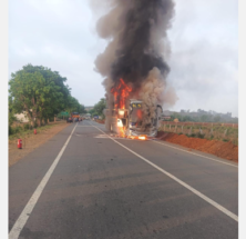 ಬೆಂಕಿಗಾಹುತಿಯಾದ ಕೆಎಸ್​ಆರ್​ಟಿಸಿ ಬಸ್