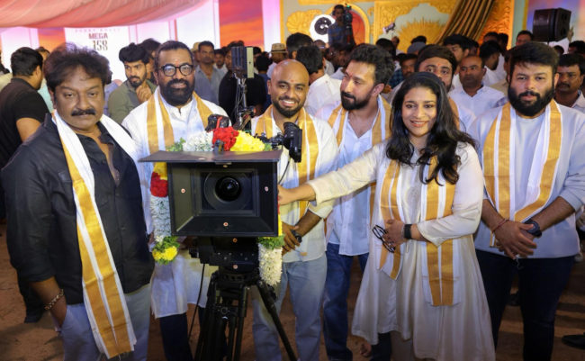 *ಚಿರಂಜೀವಿ 158ನೇ ಸಿನಿಮಾಗೆ ಕೆವಿಎನ್ ನಿರ್ಮಾಣ…ಚಿತ್ರಕ್ಕೆ ‌ಕ್ಲ್ಯಾಪ್ ಮಾಡಿ ಶುಭ ಹಾರೈಸಿದ ಪವನ್ ಕಲ್ಯಾಣ್…..