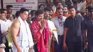 ಇದು ನಂಬಿಕೆಯೋ? ಅಥವಾ ತೋರ್ಪಡಿಕೆಯೋ?