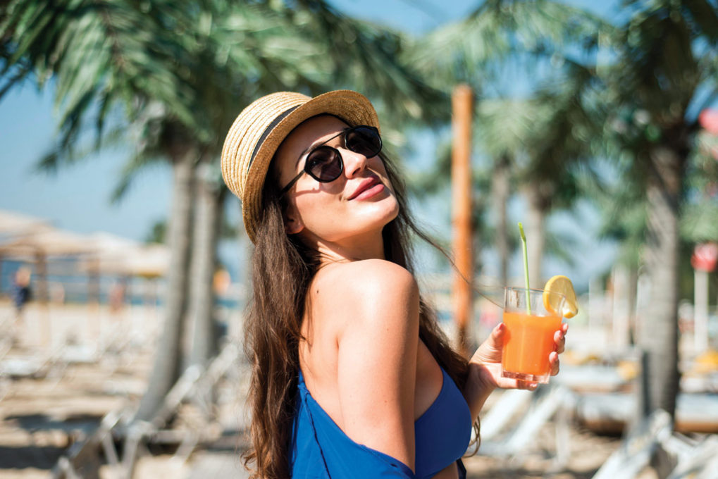 happy-woman-beach-(1)