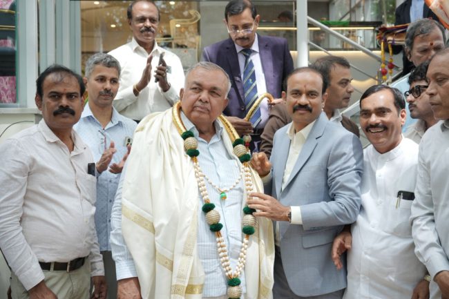 ಎಸ್‌ಆರ್‌ಎಸ್ ಗ್ರೂಪ್ ಆಫ್ ಹೋಟೆಲ್ಸ್ನಿಂದ  ಬೆಂಗಳೂರಿನಲ್ಲಿ ಶ್ರೀ ರಾಮ್ ಕೆಫೆ ಅನಾವರಣ
