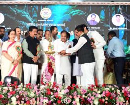 ವಾಲ್ಮೀಕಿ ಮಹರ್ಷಿ ಸಮಾನತೆಗೆ ಆದ್ಯತೆ ನೀಡಿದ ಮಹನೀಯರು