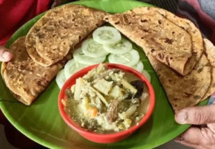 ಅವಿಯಲ್ ಮತ್ತು ಮಸಾಲಾ ಚಪಾತಿ (ಪುದೀನಾ ಪರೋಟ)